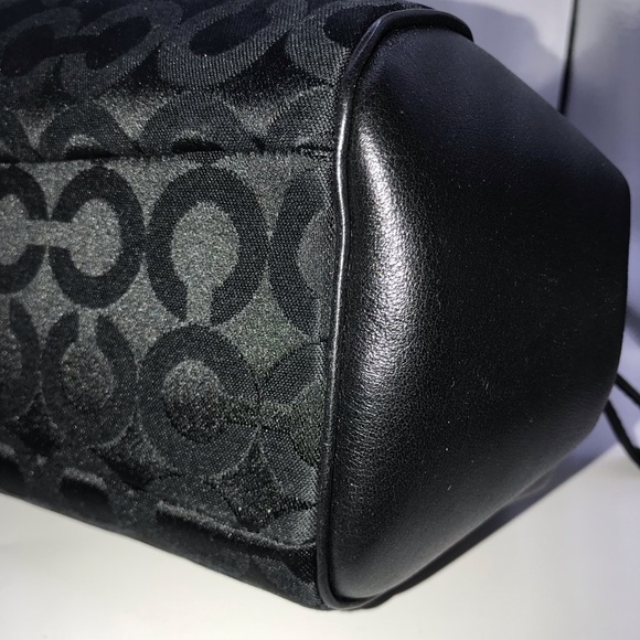 COACH Madison Op Art Satchel - Picture 7 of 11